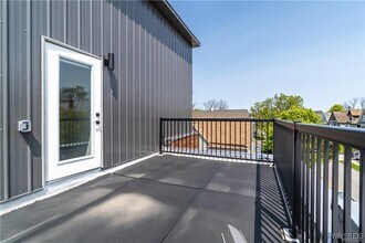 340 Bird Ave in Buffalo, NY - Building Photo - Building Photo