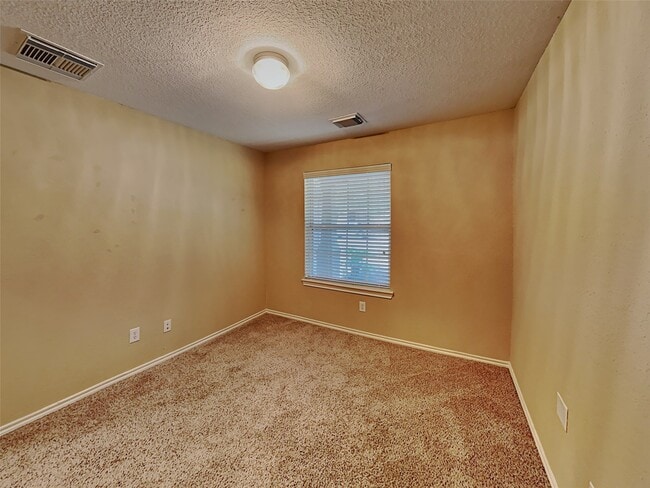 9215 Birch Springs Dr