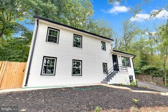 3009 S Hill St in Arlington, VA - Building Photo - Building Photo