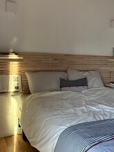 2950 Fairview Ave E in Seattle, WA - Building Photo - Building Photo