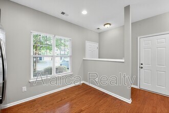 13917 Singleleaf Lane in Charlotte, NC - Foto de edificio - Building Photo