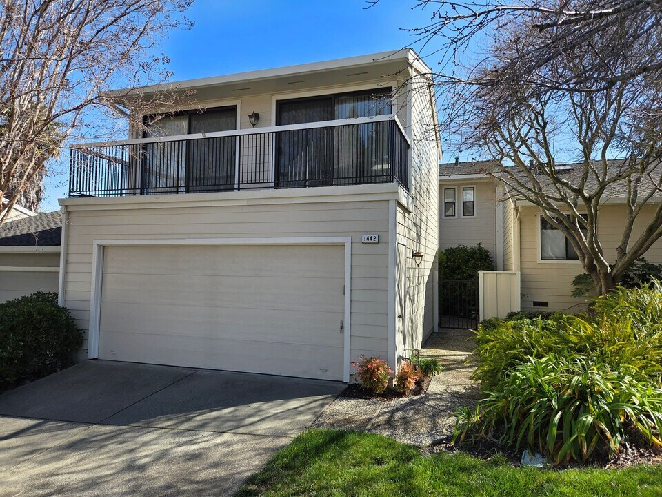 1442 Quail View Cir in Walnut Creek, CA - Building Photo