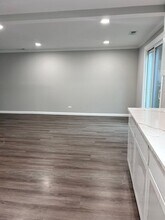 855 Camden Ln in Aurora, IL - Building Photo - Building Photo