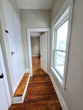 89 Armistice Blvd, Unit Unit 2 in Pawtucket, RI - Building Photo - Building Photo