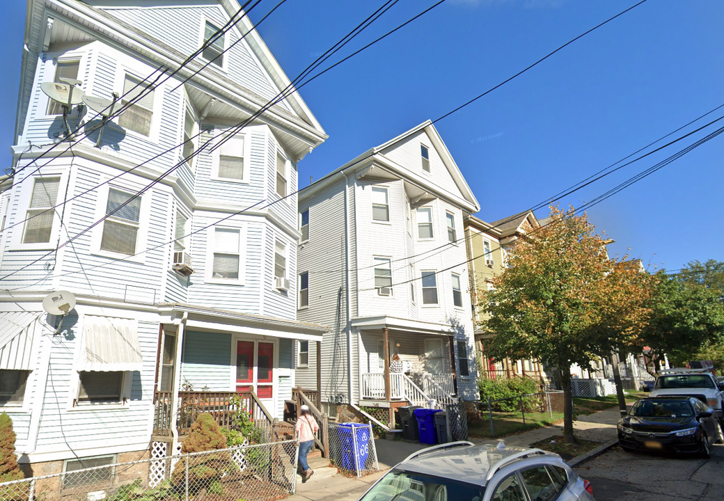 68 Calumet St, Unit 3 in Boston, MA - Building Photo