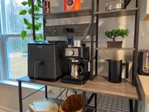 125 E Sunrise Ln in Summerville, SC - Foto de edificio - Building Photo