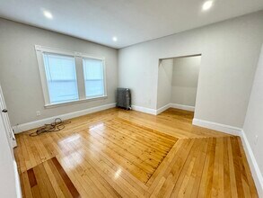 3 Mount Vernon St, Unit 1 in Boston, MA - Building Photo - Building Photo
