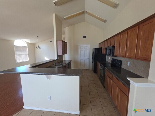 property at 2302 Griffin Dr