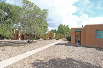 3524-3528 Ross Ave SE in Albuquerque, NM - Building Photo - Building Photo