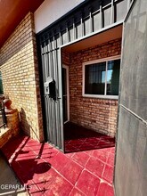 339 Medina St in El Paso, TX - Building Photo - Building Photo