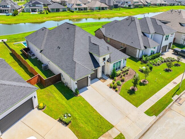 property at 25018 Pavonia Lake Ln