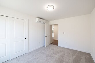 The Residences at Davis Pines in Menands, NY - Building Photo - Interior Photo