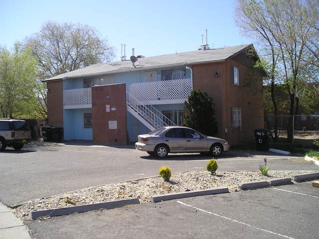 415 Dorado Ct in Albuquerque, NM - Building Photo