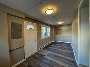 5473 Main St in Hokendauqua, PA - Building Photo - Building Photo