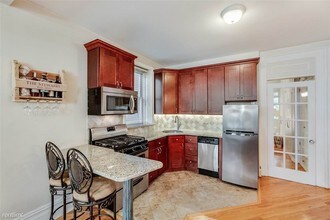 712 Willow Ave-Unit -# 2 in Hoboken, NJ - Foto de edificio - Building Photo