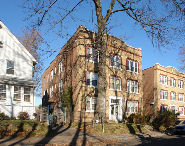 70-72 Wilson St in Hartford, CT - Building Photo - Building Photo