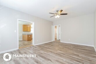 5330 Mercedes Dr in Cumming, GA - Building Photo - Building Photo