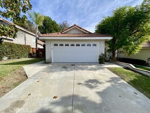 39818 Western Jay Wy in Murrieta, CA - Building Photo - Building Photo