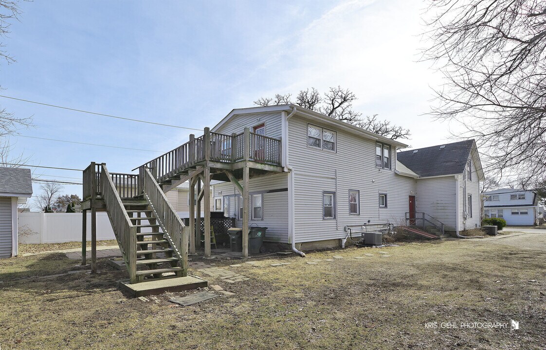 307 North Ave in Antioch, IL - Building Photo
