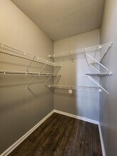 11355 Aristotle Dr, Unit 311 in Fairfax, VA - Building Photo - Building Photo