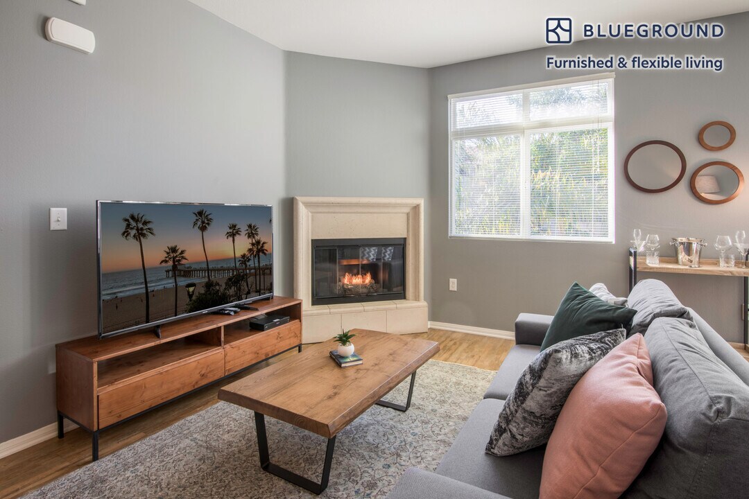 8601 Lincoln Blvd-Unit -FL4-ID41 in Los Angeles, CA - Building Photo