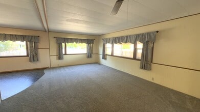 1840 1st Ave in Warrenton, OR - Building Photo - Building Photo