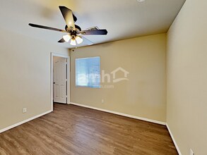 28006 N Iron Ave in San Tan Valley, AZ - Building Photo - Building Photo