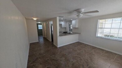 4926 Getner St in New Port Richey, FL - Building Photo - Building Photo