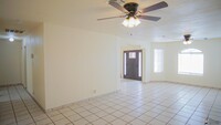 4838 W 18th Ln in Yuma, AZ - Foto de edificio - Building Photo