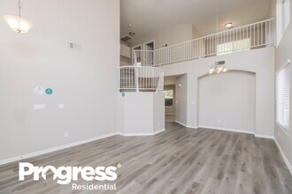 1036 W Olive Ave in Gilbert, AZ - Building Photo - Building Photo