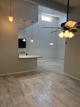 175 N Pearl Lake Cswy, Unit #210 in Altamonte Springs, FL - Building Photo - Building Photo