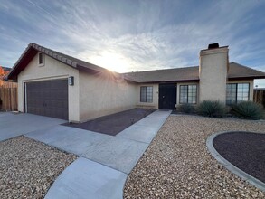 2006 Trinity Ave in Barstow, CA - Building Photo - Building Photo