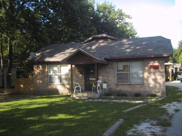 9816 Fulton St in Houston, TX - Building Photo