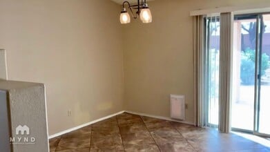 1679 W Camino Acierto in Sahuarita, AZ - Building Photo - Building Photo