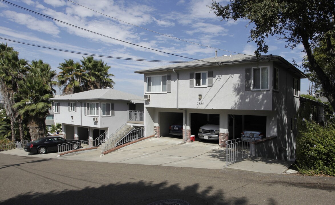 Quince Apartments in La Mesa, CA - Building Photo