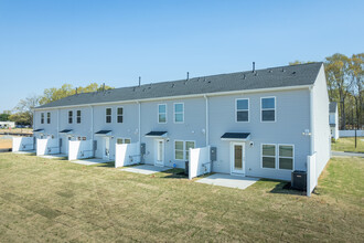 Aberdeen in Fountain Inn, SC - Building Photo - Building Photo