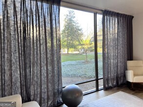 3530 Piedmont Rd NE in Atlanta, GA - Building Photo - Building Photo