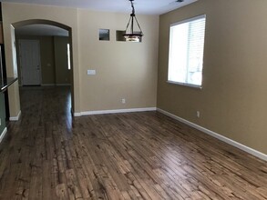3129 Banestone Rd in Sparks, NV - Foto de edificio - Building Photo