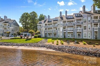 928 Southwest Dr in Davidson, NC - Building Photo - Building Photo