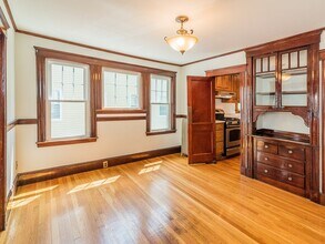 25 Francis St, Unit #1 in Watertown, MA - Building Photo - Building Photo