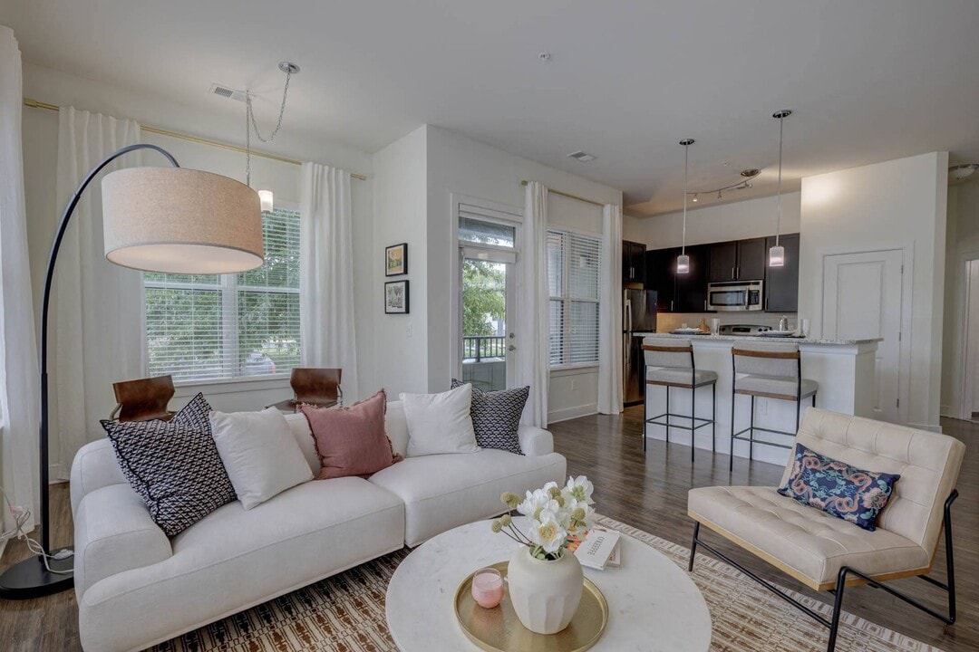 The Lincoln in Raleigh, NC - Building Photo