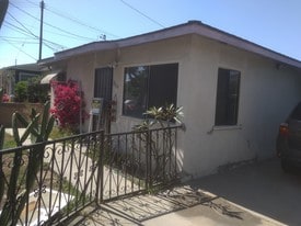 2319 W 246th St in Lomita, CA - Building Photo