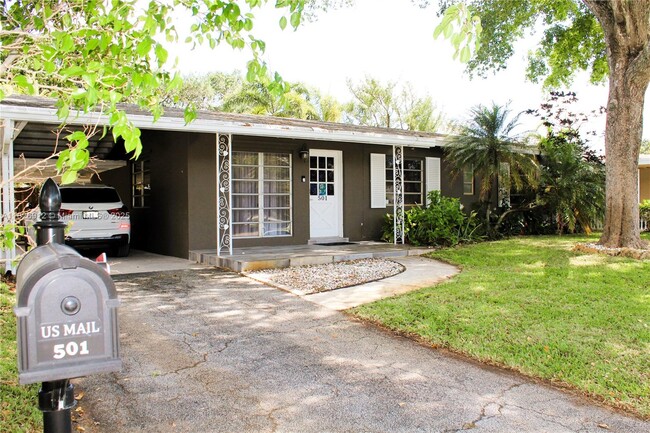 property at 501 NW 28th Ct