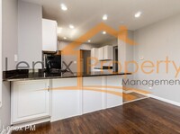 24283 Lexington Ave photo'