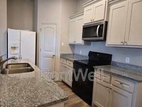 17820 Private Rd 2160 in Lubbock, TX - Building Photo - Building Photo