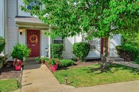 Forest Hills Townhomes photo'