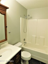 100 Meadowbrook Ln photo'