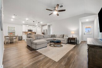 27107 Blue Pool Dr in Katy, TX - Building Photo - Building Photo