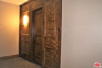 880 W 1st St-Unit -517 in Los Angeles, CA - Foto de edificio - Building Photo