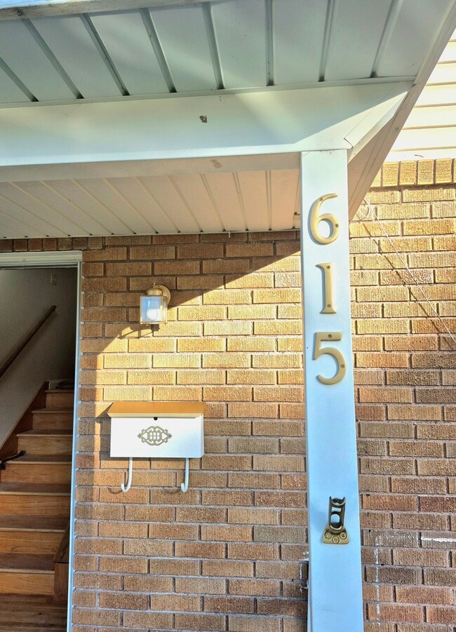 615 Crestview Ave in Idaho Falls, ID - Building Photo - Building Photo